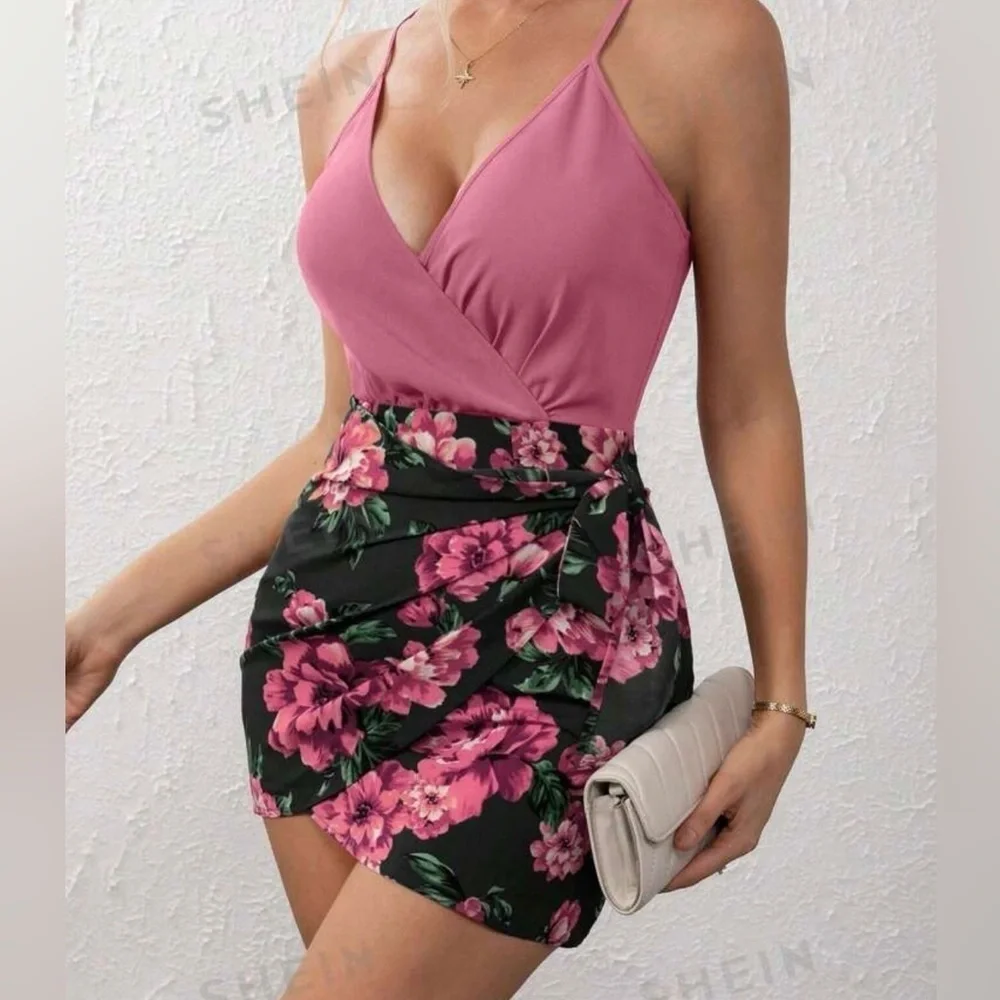 NWT- SHEIN Privé Floral Print Ruched Side Cami Dress size S - Picture 1 of 2